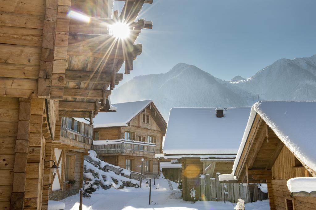 Chaletdorf Bergherz Санкт Йохан им Понгау Екстериор снимка